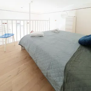 https://casa-sul-molo.sicilyhotelsitaly.net